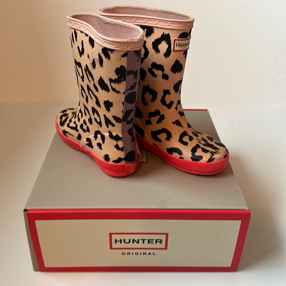 Hunter kids first classic rain boot multi pink purple cheetah UK 7